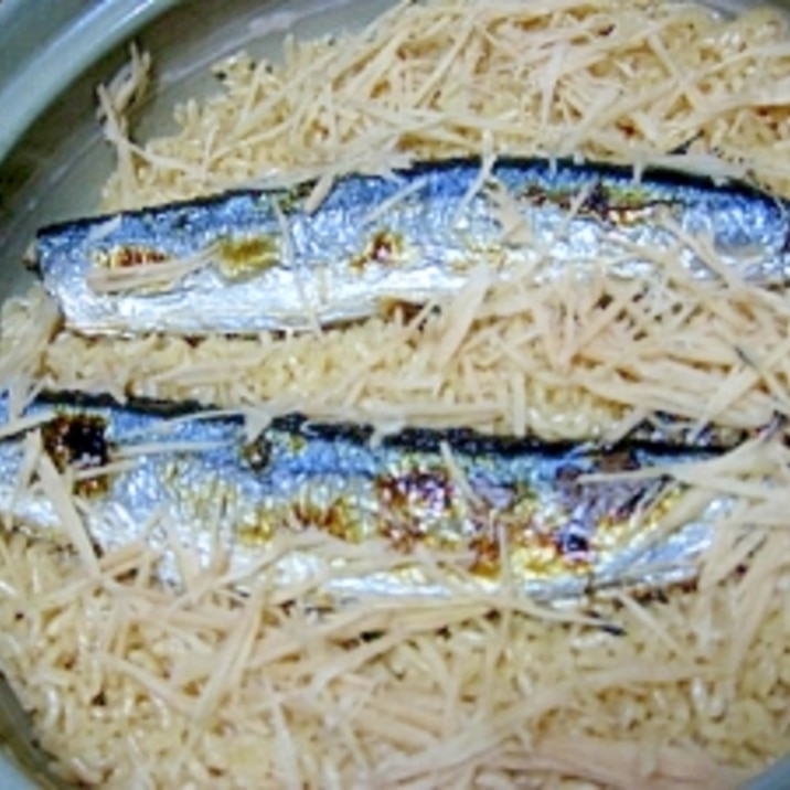 秋の味覚♪秋刀魚の土鍋ご飯